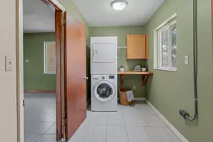 2406 Dellwood Dr, Orlando, FL 32806 - Photo 27