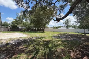 2711 Dristol Ln, Deltona, FL 32738 - Photo 19