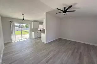 2711 Dristol Ln, Deltona, FL 32738 - Photo 17