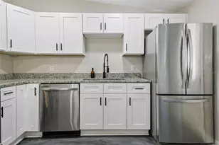 2416 Emory Ave, Bradenton, FL 34207 - Photo 9