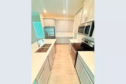 17052 Quicksilver Avenue, Winter Garden, FL 34787 - Photo 3