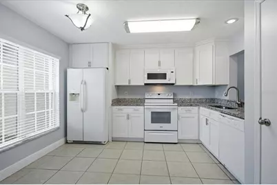 2321 Water View Loop, Kissimmee, FL 34743 - Photo 3