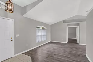 308 Clermont Dr, Kissimmee, FL 34759 - Photo 5