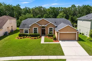 5703 Autumn Chase Cir, Sanford, FL 32773 - Photo 1