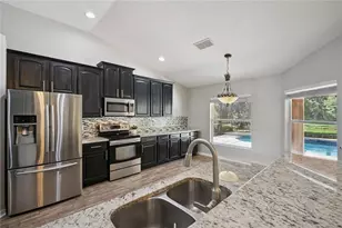 5703 Autumn Chase Cir, Sanford, FL 32773 - Photo 5