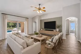 5703 Autumn Chase Cir, Sanford, FL 32773 - Photo 11