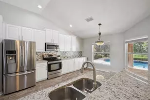 5703 Autumn Chase Cir, Sanford, FL 32773 - Photo 5