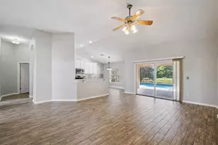5703 Autumn Chase Cir, Sanford, FL 32773 - Photo 13
