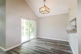 4976 Wellbrook Dr, New Port Richey, FL 34653 - Photo 7