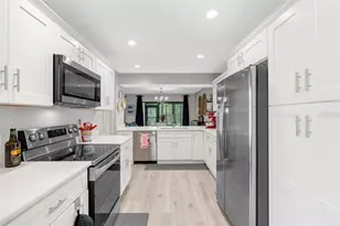 7537 Fenwick Cove Ln, Orlando, FL 32819 - Photo 37