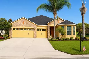 30115 Kladruby Point, Mount Dora, FL 32757 - Photo 1