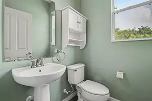 599 Lake Eagle Ln, Sanford, FL 32773 - Photo 9