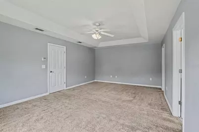 599 Lake Eagle Lane, Sanford, FL 32773 - Photo 11