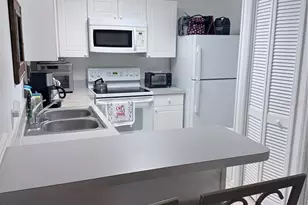 8844 Grand Palms Cir, Kissimmee, FL 34747 - Photo 11