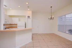 128 Brunello Dr, Davenport, FL 33897 - Photo 9