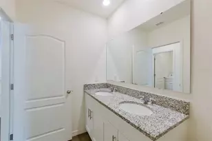 32122 Katelin Cir, Leesburg, FL 34748 - Photo 9