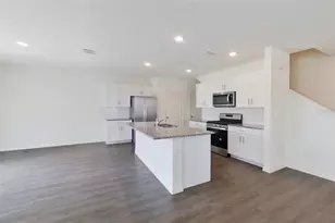 32122 Katelin Cir, Leesburg, FL 34748 - Photo 3