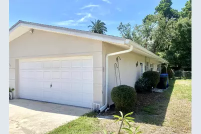 100 59th Avenue S, Saint Petersburg, FL 33705 - Photo 3