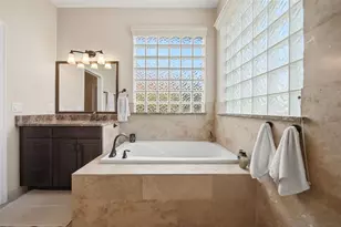 4608 Saddleworth Cir, Orlando, FL 32826 - Photo 13