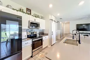 701 Watusi Wy, Saint Cloud, FL 34772 - Photo 11