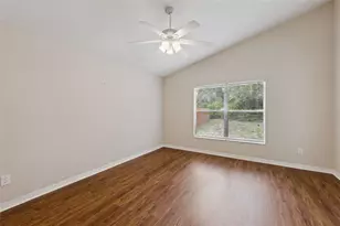 427 Sycamore Springs St, Debary, FL 32713 - Photo 15
