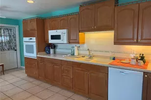 1214 Bahama Dr, Orlando, FL 32806 - Photo 7