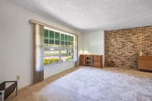2611 Lake Margaret Dr, Orlando, FL 32806 - Photo 7