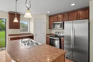 6105 Timber Crest Dr, Saint Cloud, FL 34772 - Photo 5