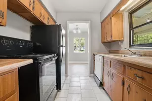404 Louis St, Leesburg, FL 34748 - Photo 11