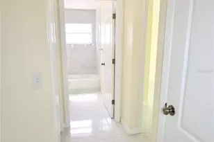2717 Savannah Dr, Leesburg, FL 34748 - Photo 21
