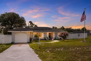 124 Oak Cir, Ocala, FL 34472 - Photo 1