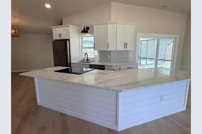 303 70th Street NW, Bradenton, FL 34209 - Photo 5