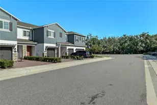 3036 Pilot House Pl, Oviedo, FL 32765 - Photo 3