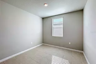 5251 Meredrew Ln, Saint Cloud, FL 34771 - Photo 5