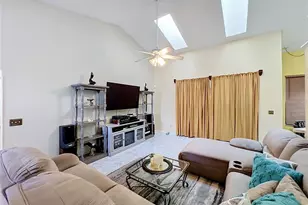 5579 Red Bone Ln, Orlando, FL 32810 - Photo 17