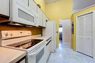 5579 Red Bone Ln, Orlando, FL 32810 - Photo 21