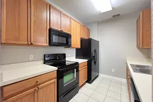 2484 San Tecla St, Orlando, FL 32835 - Photo 3