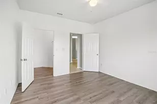 4333 Bayside Village Dr, Tampa, FL 33615 - Photo 25