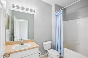 4333 Bayside Village Dr, Tampa, FL 33615 - Photo 19