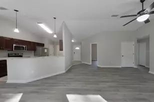 820 Marion Oaks Manor, Ocala, FL 34473 - Photo 5