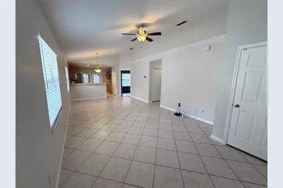 1084 Amanda Kay Circle, Sanford, FL 32771 - Photo 3