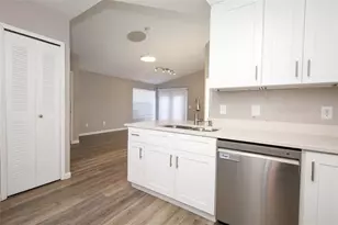 5443 Blueberry Dr, Orlando, FL 32811 - Photo 13
