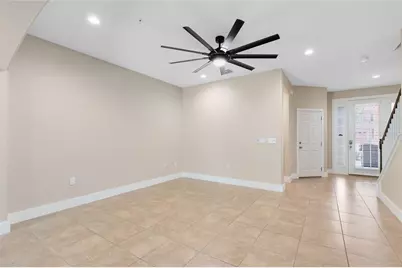 9625 Silver Buttonwood Street, Orlando, FL 32832 - Photo 9