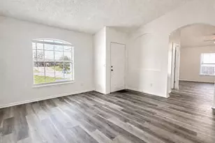 2871 Lockwood Blvd, Deltona, FL 32738 - Photo 3