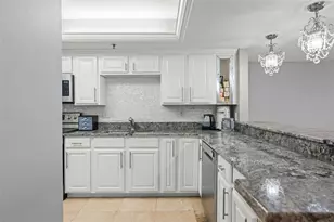530 E Central Blvd, Orlando, FL 32801 - Photo 7