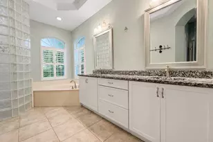 4625 Sweetmeadow Cir, Sarasota, FL 34238 - Photo 29