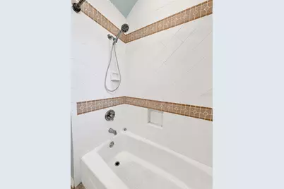 4625 Sweetmeadow Circle, Sarasota, FL 34238 - Photo 17
