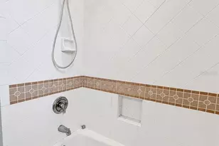 4625 Sweetmeadow Cir, Sarasota, FL 34238 - Photo 17