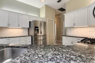 4625 Sweetmeadow Cir, Sarasota, FL 34238 - Photo 11