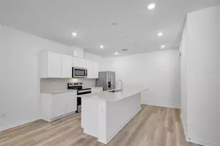 11398 Nona Sound St, Orlando, FL 32832 - Photo 5